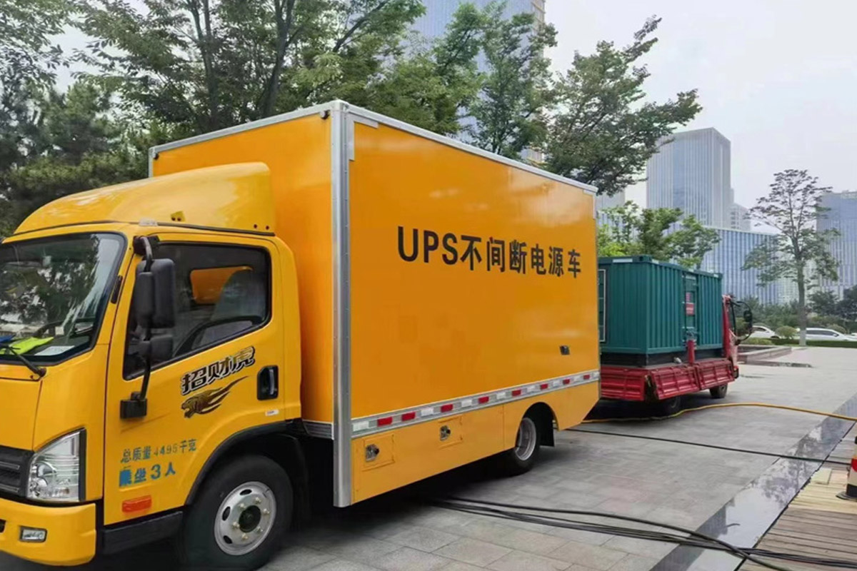石拐发电机租赁施工现场